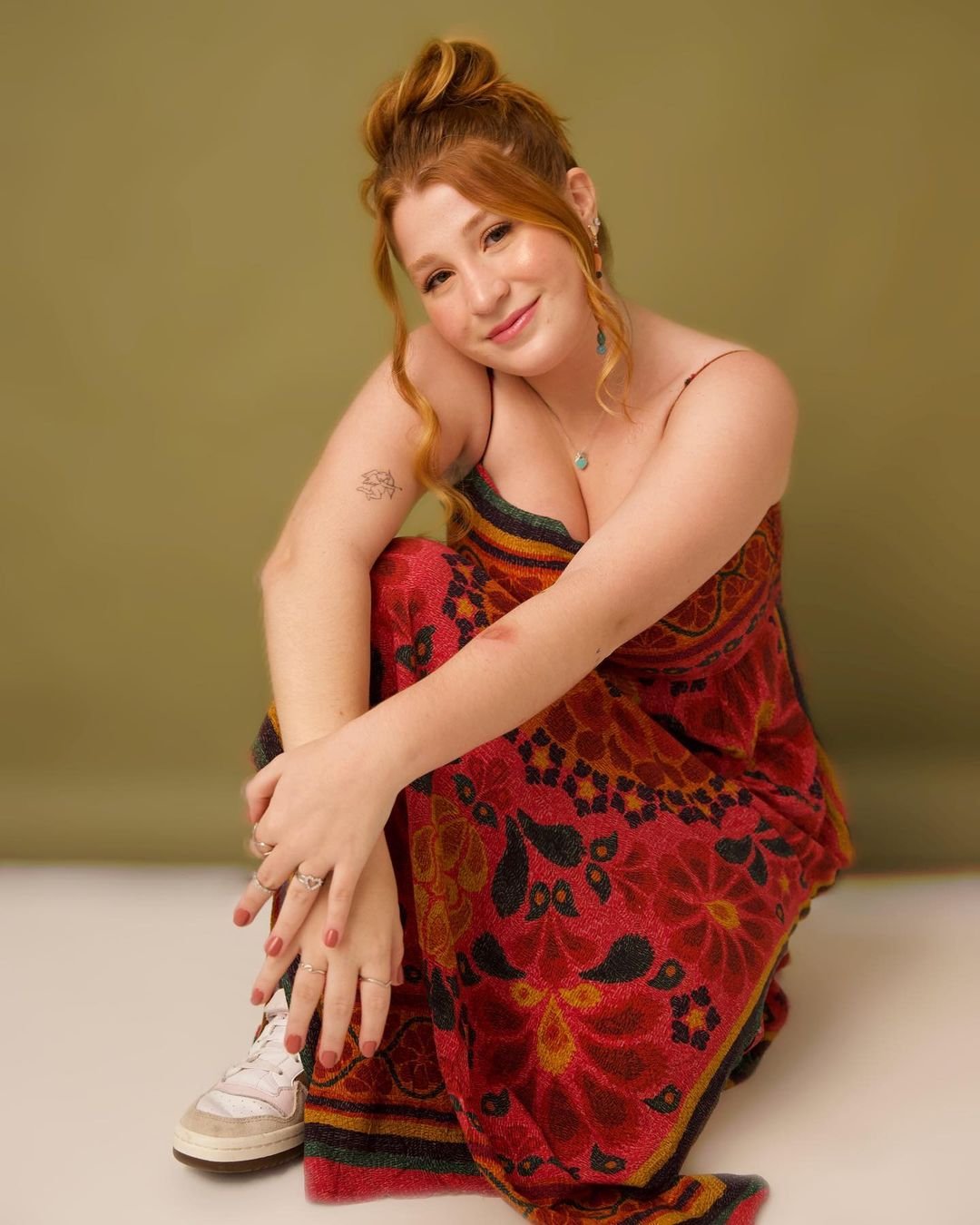 Giu Garcia suculenta demais #oJ6qlaKR