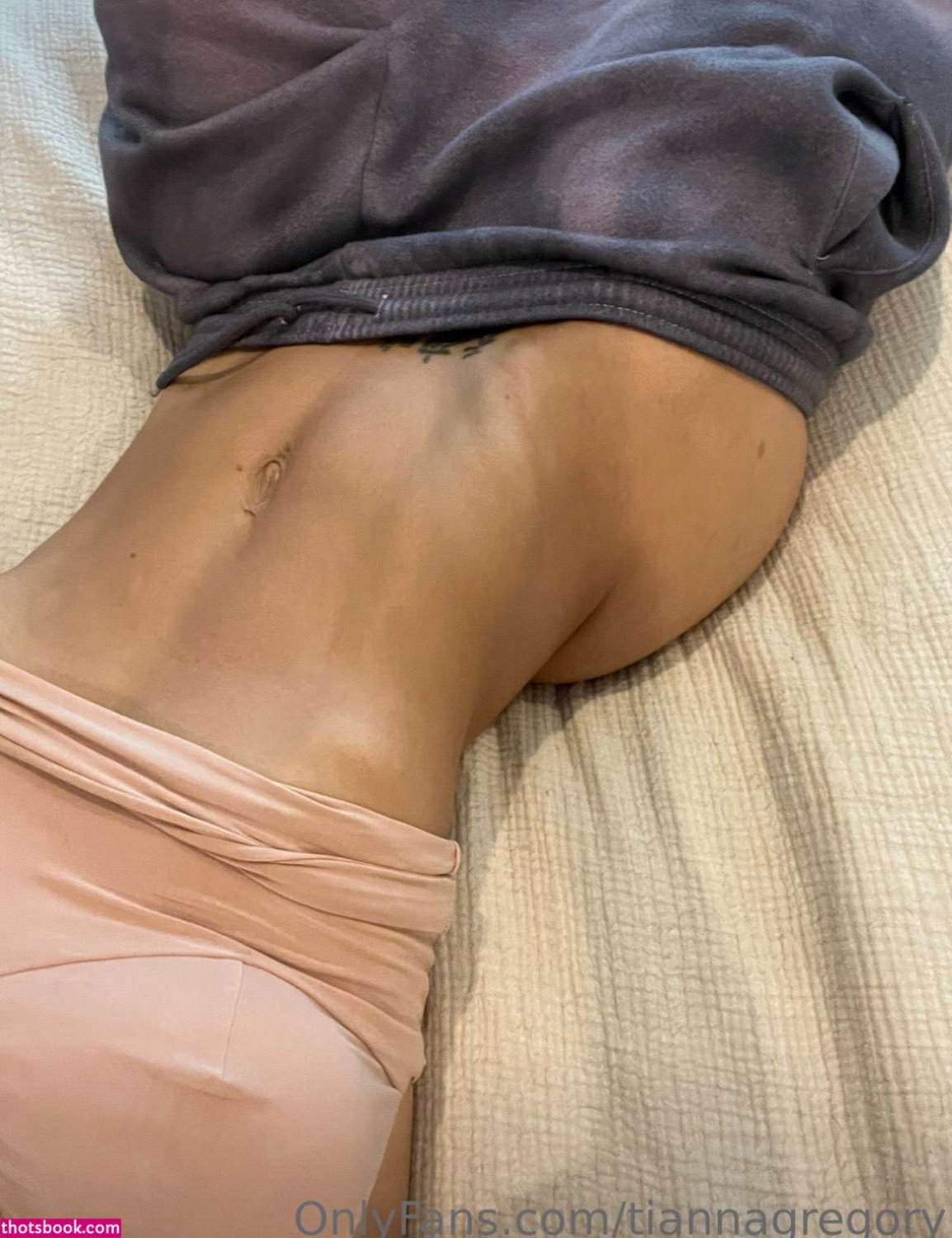 Tianna Gregory #GTrf3Cer