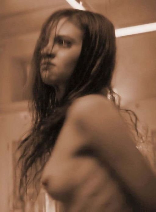 India Eisley is SoUnderrated 🥵 She SoFucking Adorable&Sexy Those Petite SuckableNipples Make MeDrip #S6m6ktVT