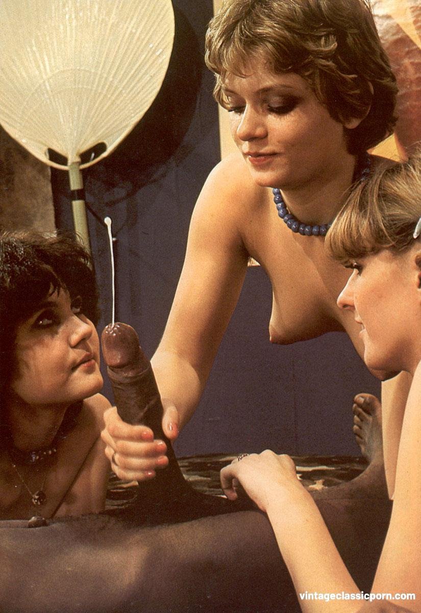 vintage porn with retro babes #rIIOQYE9