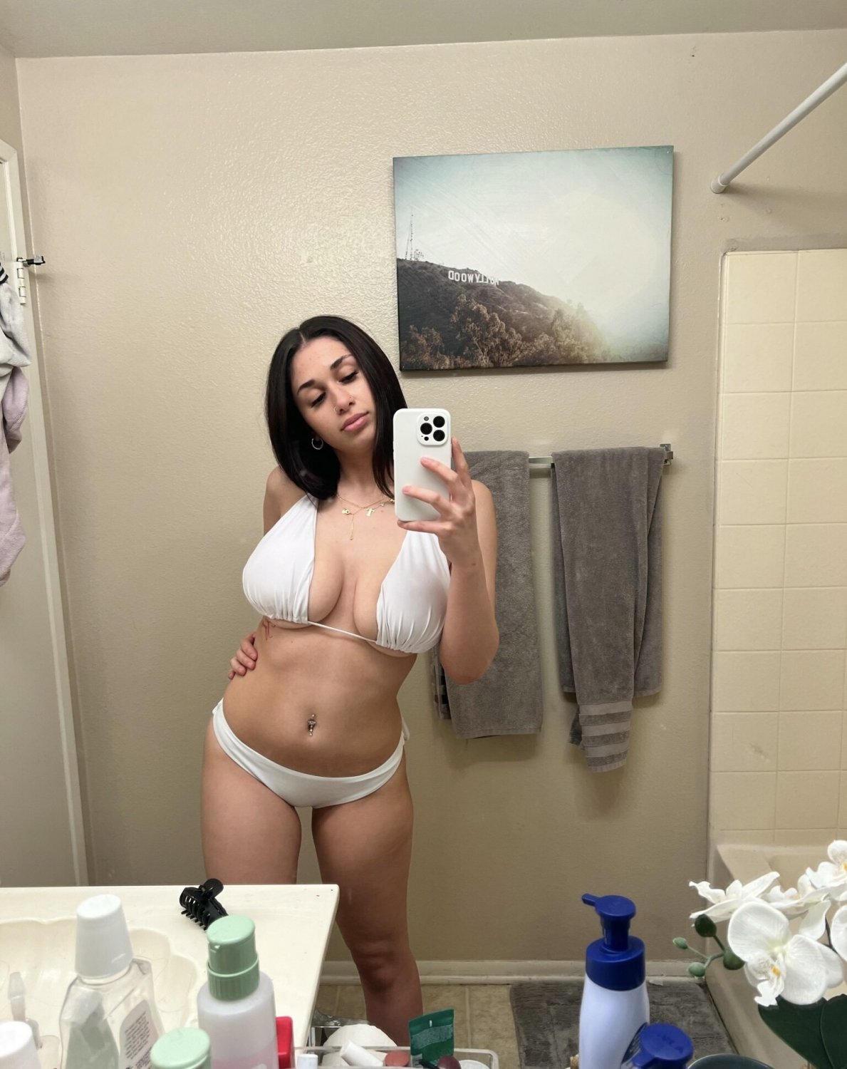 Kate loves showing off #OzRX86Ev