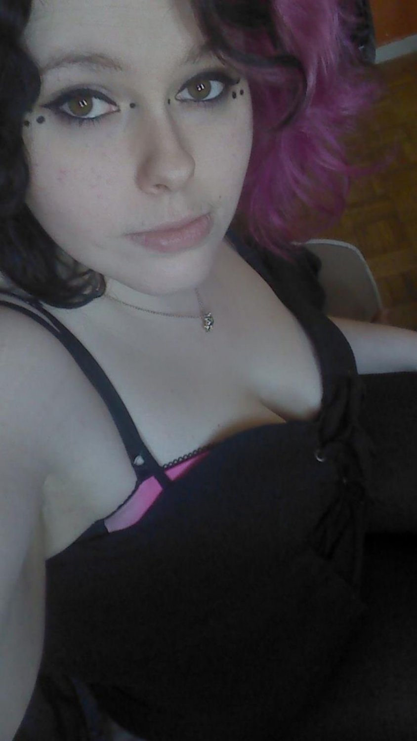 Hot cheating slut Jenn #8w2pE6xg