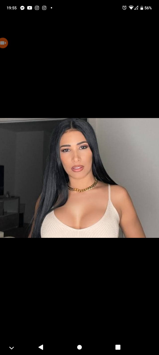 Simaria Mendes gostosa #1UXSM517