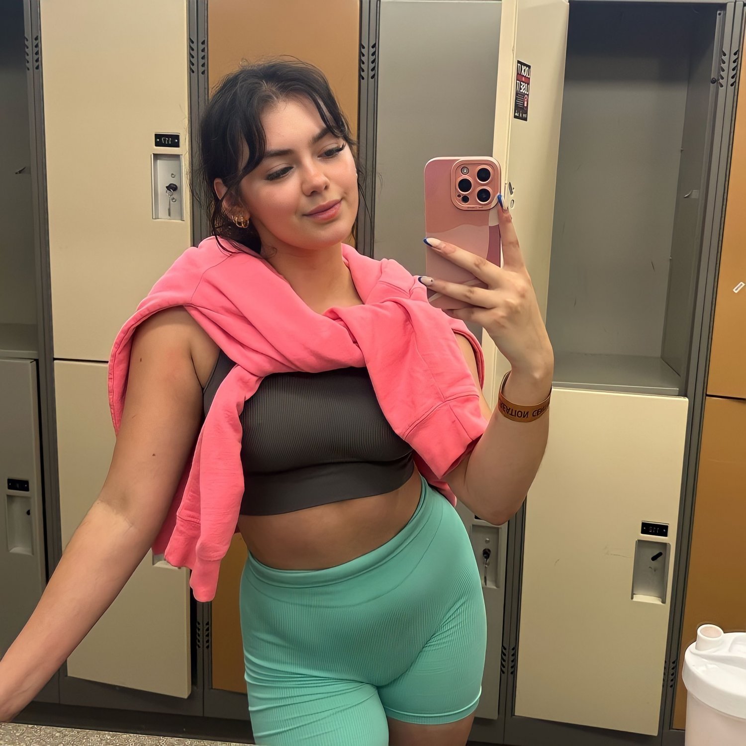 Brunette big titty, & booty gym babe #PBllgASi