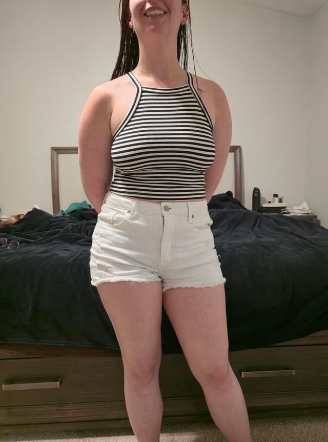 Cuck exposes slutty wife. Wants BBC tributes Dm’ed #Ta3ekVf2