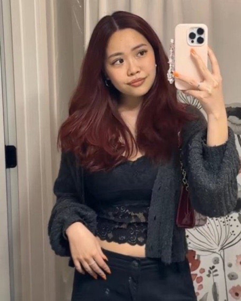 This cute redhead was submitted to be exposed! Msg me ur submissions! #AjcT51OS