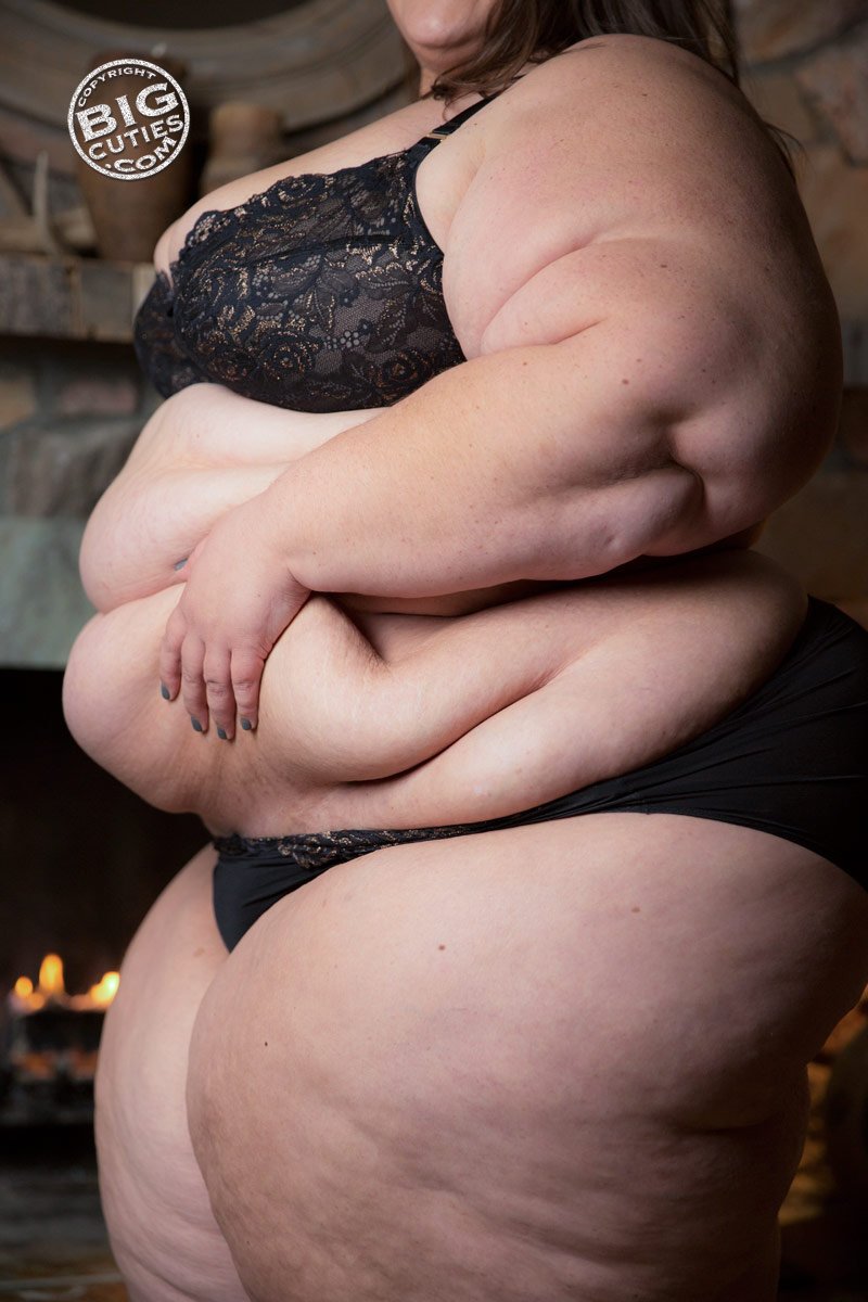 FAT JUICY GF MARY BOBERRY FAUX LEATHER MINI DRES XXXL #m4V3Eoak